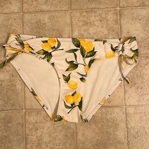 Lemon bikini bottoms